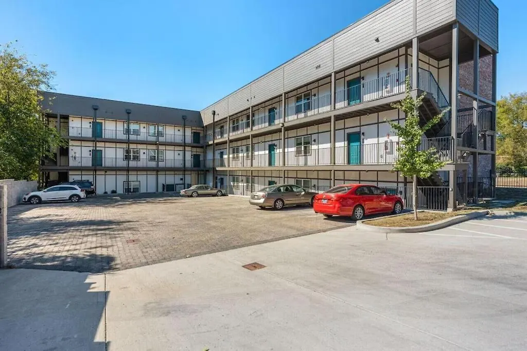 Luxury 6 Bed 3 Bedroom Walk To Restaurants And Coffee Nashville